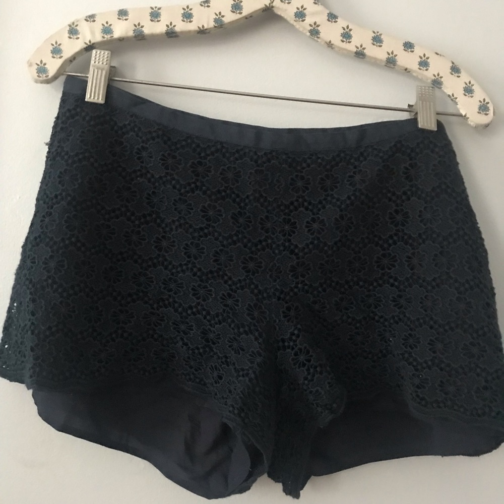 FOSSIL • lace shorts